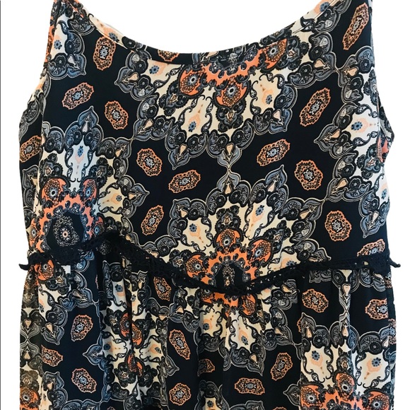 Taylor & Sage Tiered Fully Lined Dress Large - Picture 3 of 9